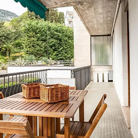 Guesthost - Cozy Retreat Steps From X6 * Garda (Verona)